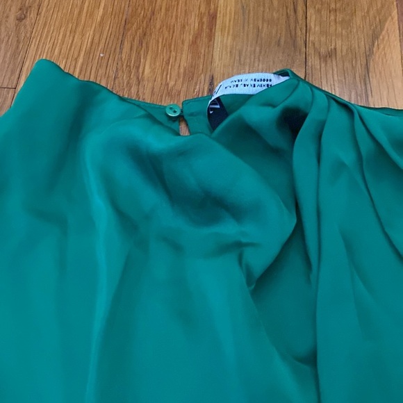 Zara Women’s Green Cowl Neck Blouse Size XS - Picture 2 of 7